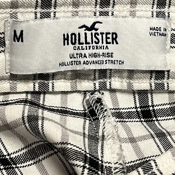 2 for $20 Hollister ultra high rise stretch plaid checkered stretch pants - Picture 3 of 3